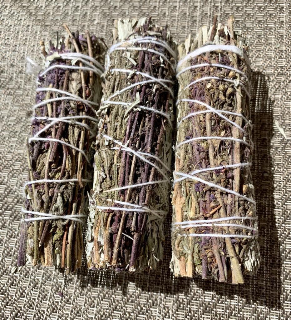 CLEANSING ENERGY/AURA 4" Chakra Sage/Aura Cleansing Sage/ Palo Santo/Blue Sage & Lavender/ Eucalyptus 4"